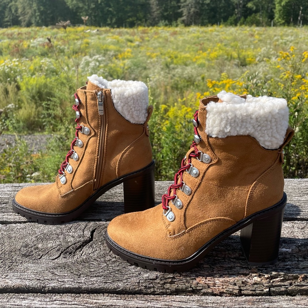 8 NWT Nine West tan chunk heel faux fur suede vegan moto combat boots